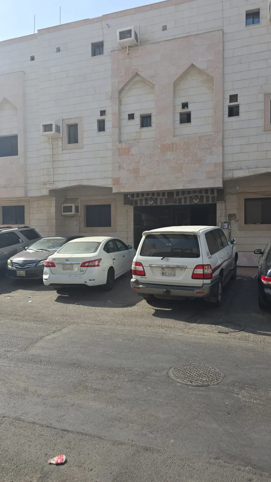 عمارة في جدة